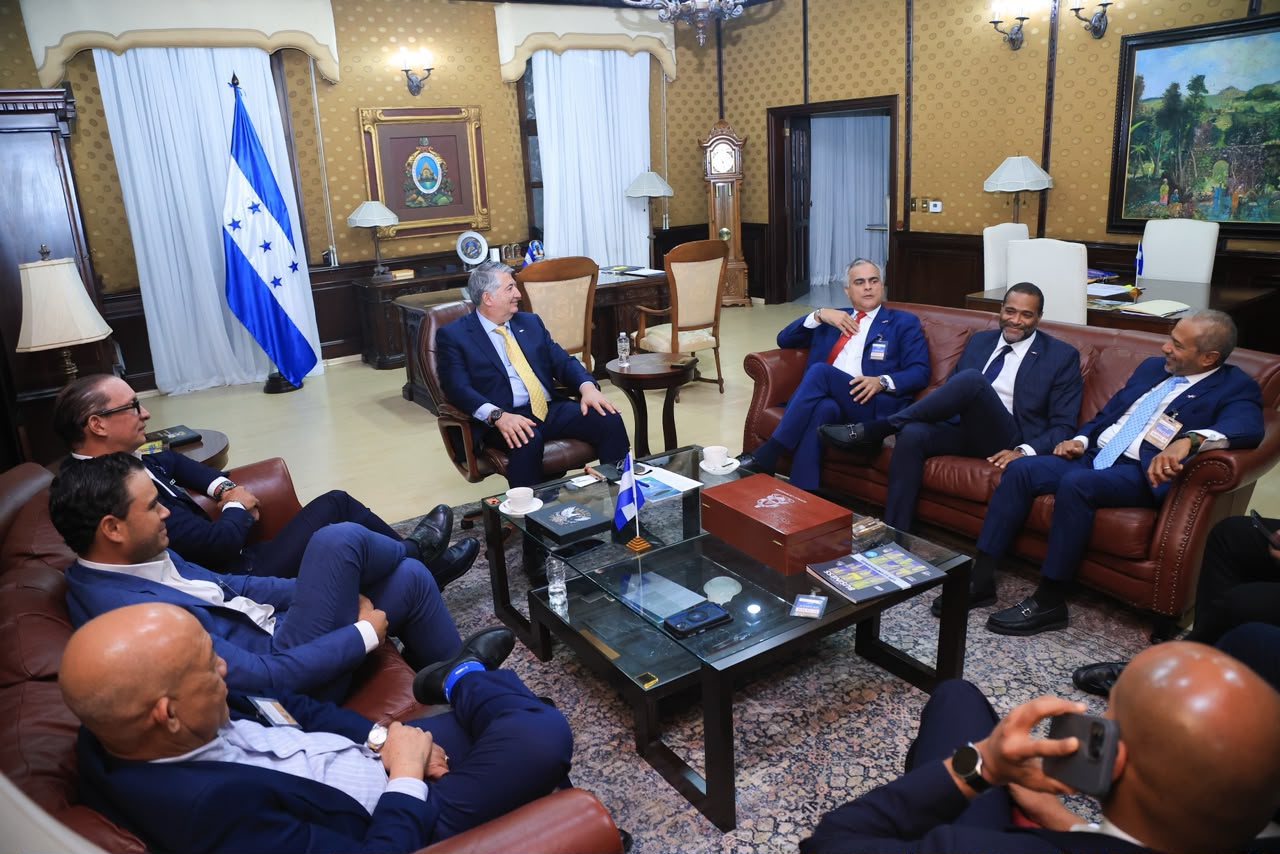 Honduras y República Dominicana acuerdan agenda de inversión y cooperación