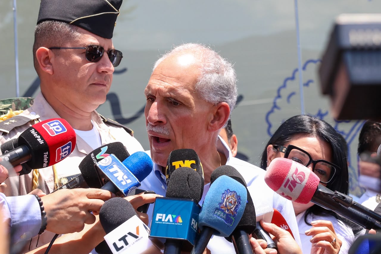 Presidente Asfura anuncia ampliación y modernización del aeropuerto Villeda Morales de SPS