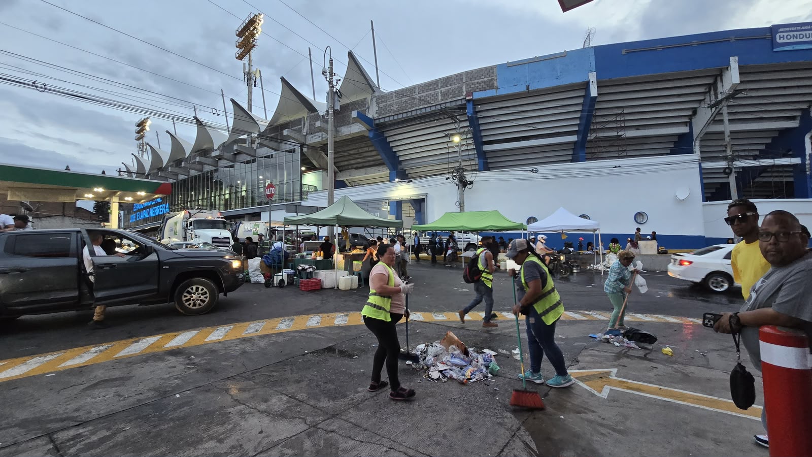 AMDC deja la capital completamente limpia tras las celebraciones por los 205 años de independencia