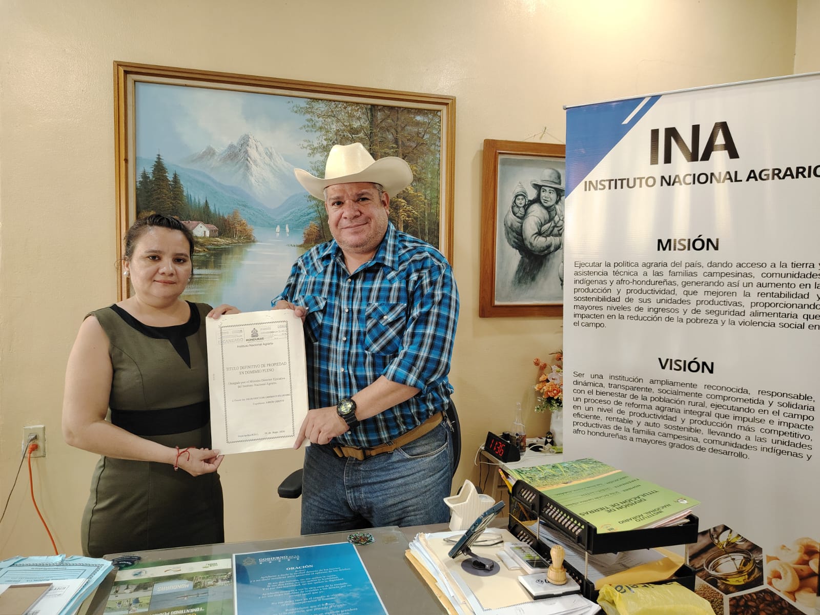 INA entrega Títulos Definitivos de Propiedad en la zona sur INA entrega Títulos Definitivos de Propiedad en la zona sur