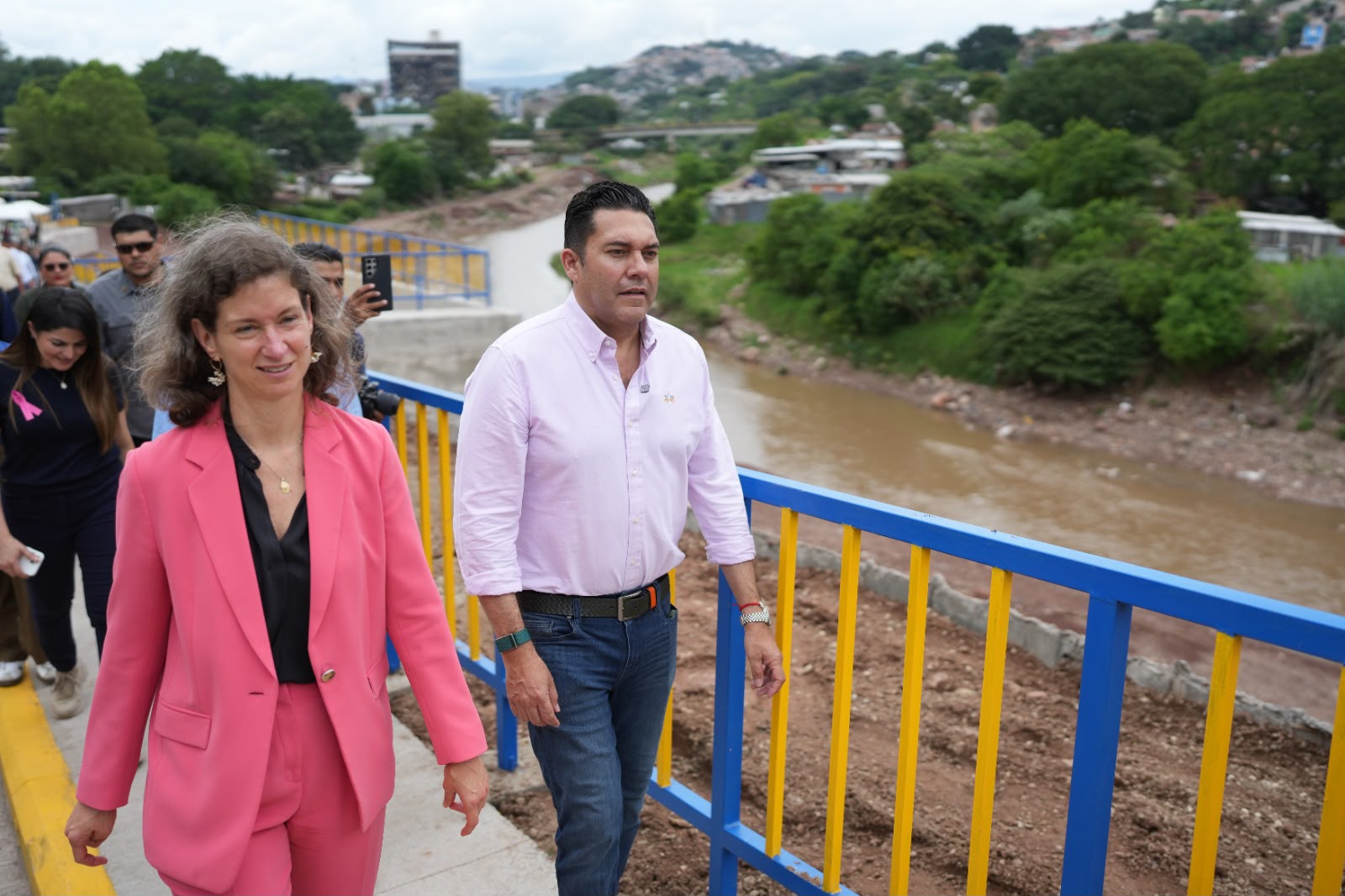 Alcalde Juan Diego Zelaya junto con KfW, inaugura obra de mitigación en Miramesí para reducir riesgos a más de 50 mil capitalinos