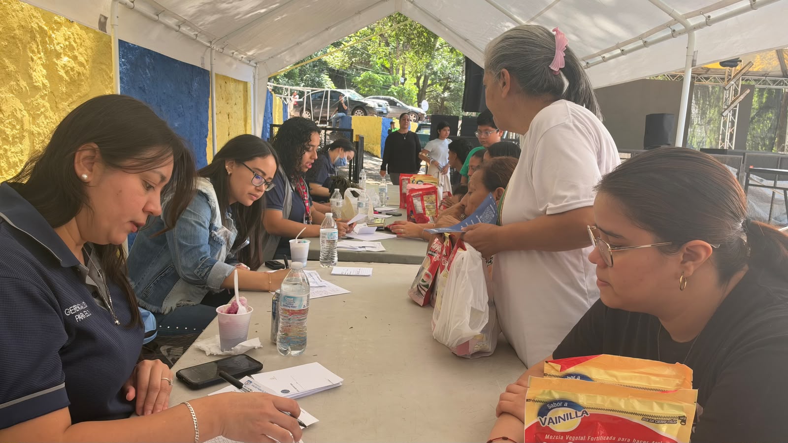 Alcaldía Municipal del Distrito Central lleva brigada médica a la colonia 21 de Octubre en su 70 aniversario